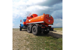 Бензовоз АЦ-5, АЦ-6.5, АЦ-7.5 на шасси Урал-М 6×6
